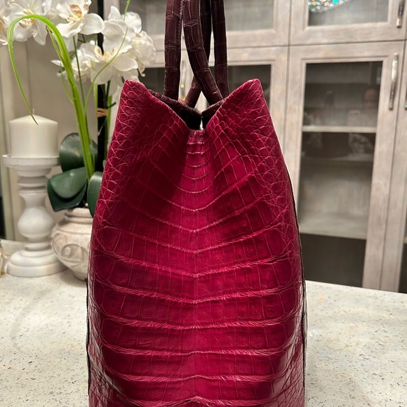 NANCY GONZALEZ PURPLE/PINK CROC EMBOSSED TOTE BAG - Picture 3 of 8